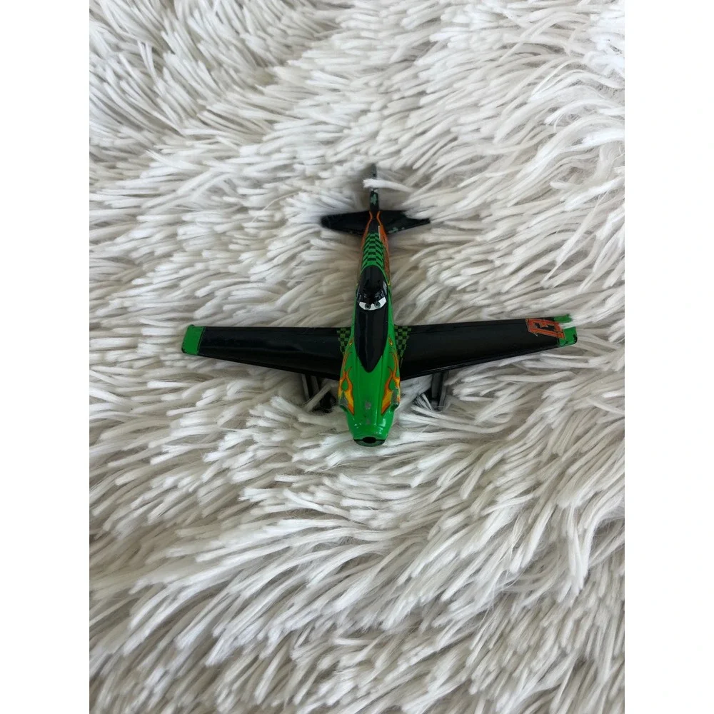 Disney Pixar Planes Ripslinger Diecast Toy Airplane Green Black Racing No 13